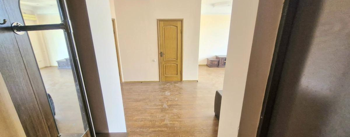 3-комнатная квартира, 89.3 м², 3/5 этаж, мкр Жетысу-2 2 — Саина-улугбека(домостроительная)