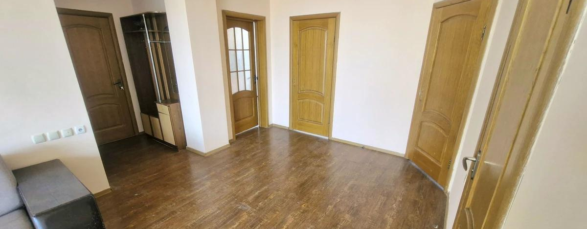3-комнатная квартира, 89.3 м², 3/5 этаж, мкр Жетысу-2 2 — Саина-улугбека(домостроительная)