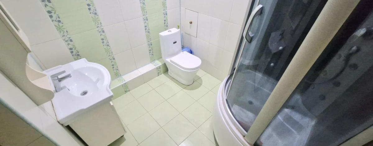 3-комнатная квартира, 89.3 м², 3/5 этаж, мкр Жетысу-2 2 — Саина-улугбека(домостроительная)