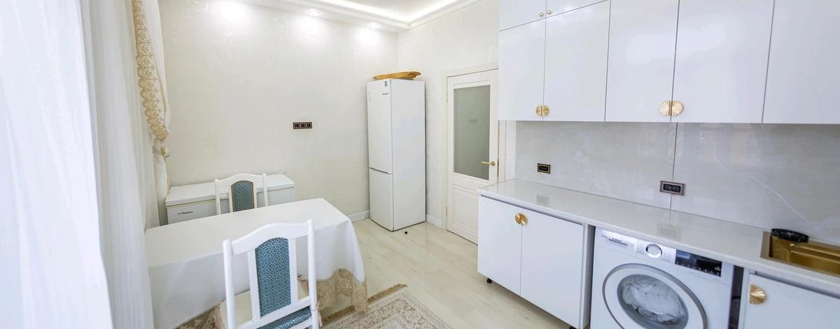 3-комнатная квартира, 96 м², 8/9 этаж, Тоқпанов 20