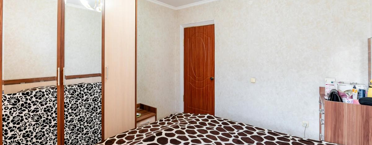 3-комнатная квартира, 60 м², 5/5 этаж, Ташенова 8/1