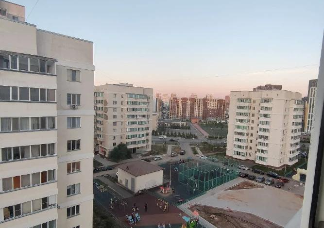 1-комнатная квартира, 47 м², 8/9 этаж, Чингиза Айтматова 36