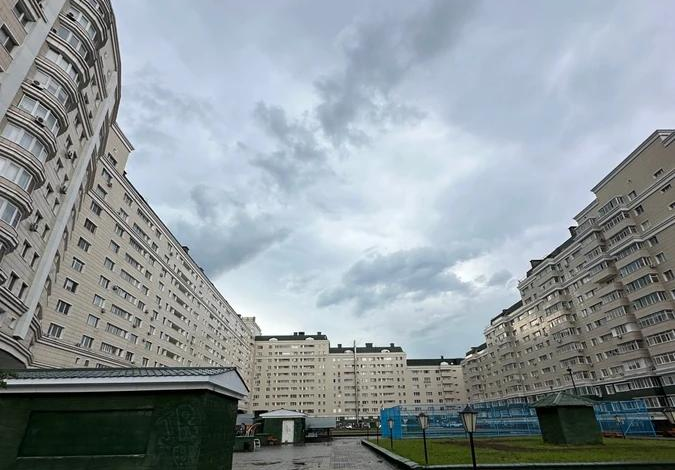 4-комнатная квартира, 194 м², 10/13 этаж, Достык 14