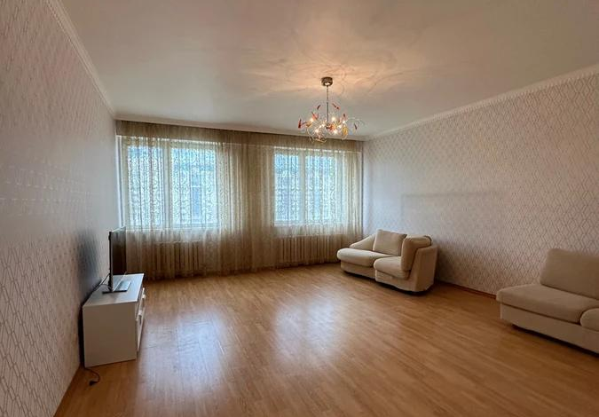 3-комнатная квартира, 130 м², 8/13 этаж, Достык 14