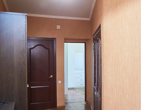 3-комнатная квартира, 74 м², 5/5 этаж, Петрова 30/1