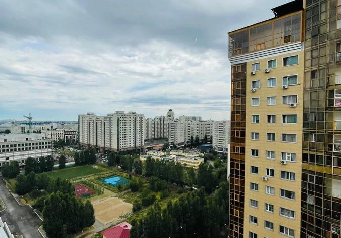 2-комнатная квартира, 87 м², 14/18 этаж, Туркестан 2