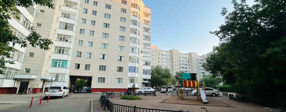 2-комнатная квартира, 72 м², 8/9 этаж, Сауран 5