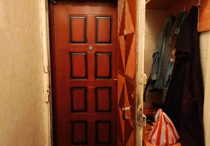 4-комнатная квартира · 76.8 м² · 5/5 этаж, 8 микрорайон