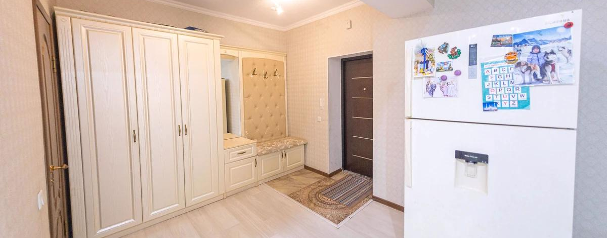 2-комнатная квартира, 77.4 м², 2/5 этаж, Мустафина 3/2