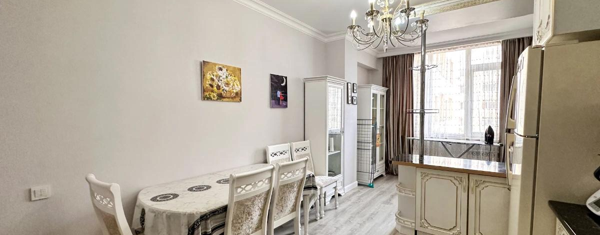 3-комнатная квартира, 150.9 м², 8/13 этаж, Сатпаева 20/1