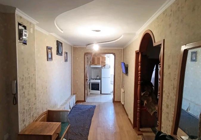 3-комнатная квартира · 63.8 м² · 4/5 этаж, Рахимова 3