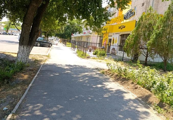 3-комнатная квартира · 63.8 м² · 4/5 этаж, Рахимова 3