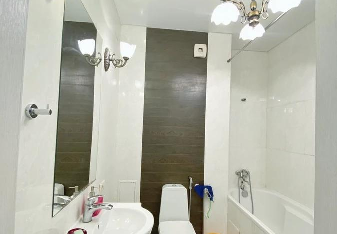 2-комнатная квартира, 75 м², 3/18 этаж, Б. Момышулы 13/2