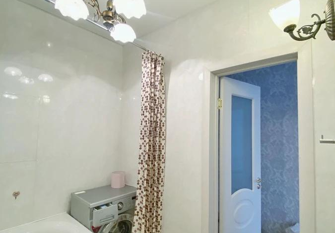 2-комнатная квартира, 75 м², 3/18 этаж, Б. Момышулы 13/2