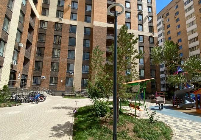 1-комнатная квартира, 38 м², 7/12 этаж, Кенжебек Кумисбеков 1