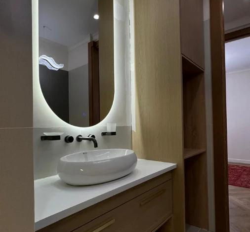 4-комнатная квартира, 125 м², 3/18 этаж, Тауелсиздик 56/1