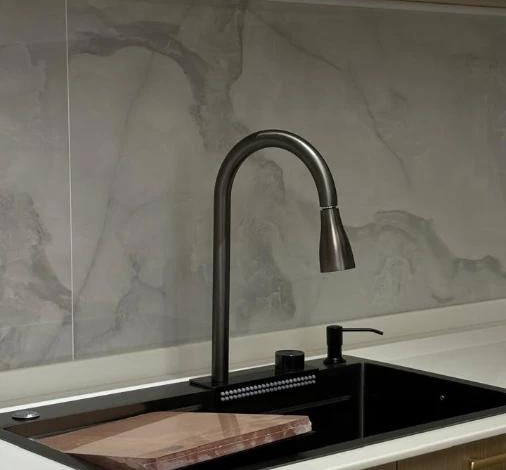 4-комнатная квартира, 125 м², 3/18 этаж, Тауелсиздик 56/1