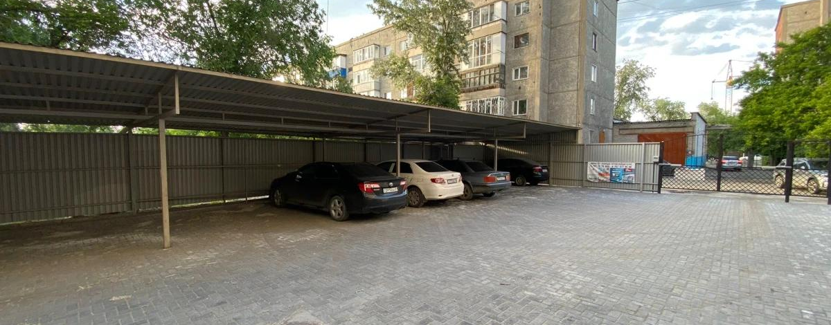 3-комнатная квартира, 83.5 м², 4/5 этаж, Кабанбай батыра 93а