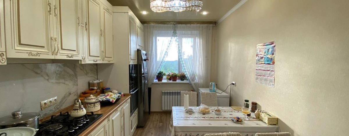 3-комнатная квартира, 83.5 м², 4/5 этаж, Кабанбай батыра 93а