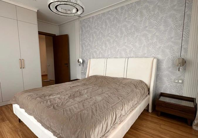 3-комнатная квартира, 100 м², 10/12 этаж, Керей-Жанибек хандар 50/3