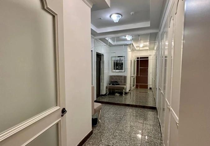 4-комнатная квартира, 200 м², 13/31 этаж, Ахмета Байтурсынова 9