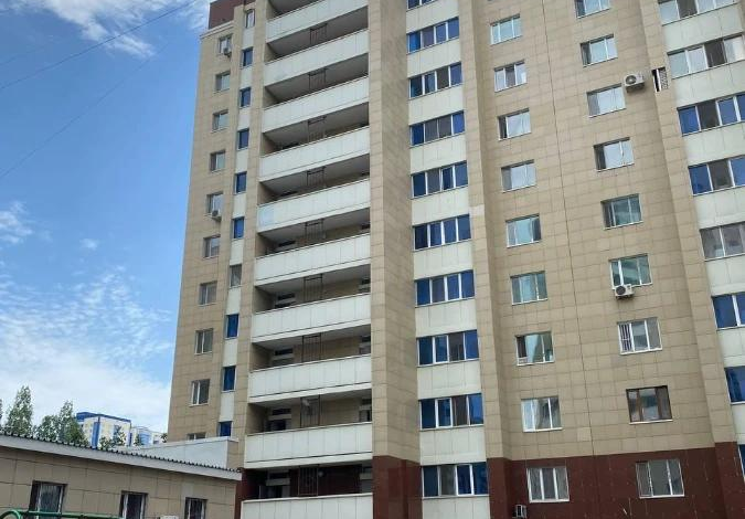 2-комнатная квартира, 65.7 м², 3/12 этаж, Сейфуллина 4