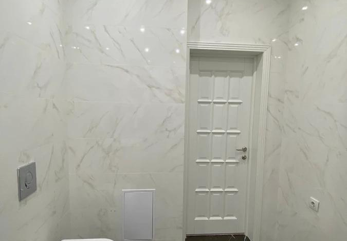 2-комнатная квартира, 75.5 м², 11/12 этаж, Кошкарбаева 28
