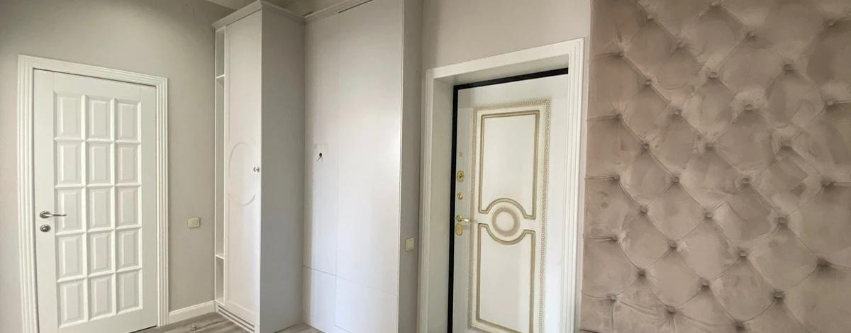 2-комнатная квартира, 75.5 м², 11/12 этаж, Кошкарбаева 28