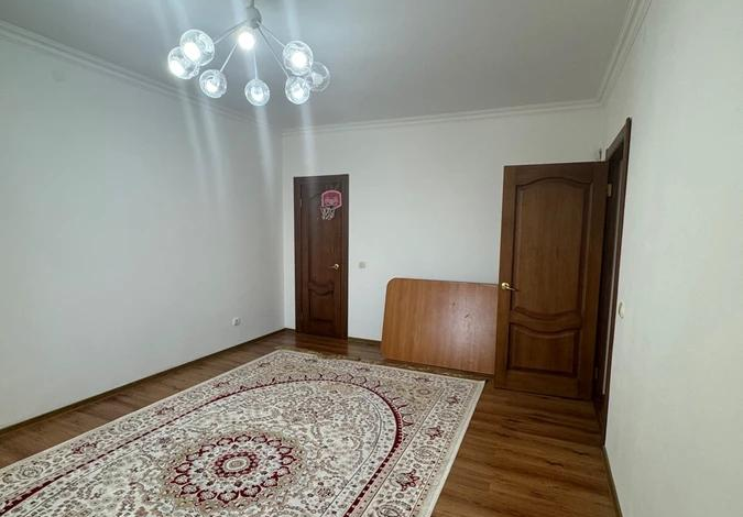 3-комнатная квартира, 110 м², 7/9 этаж, Кажымукана