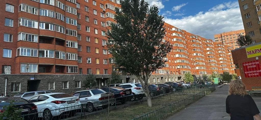 1-комнатная квартира, 33.9 м², 3/10 этаж, Тлендиева 44/1