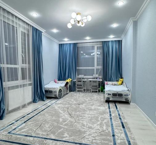 3-комнатная квартира, 115 м², 14/16 этаж, Егизбаева 5к1