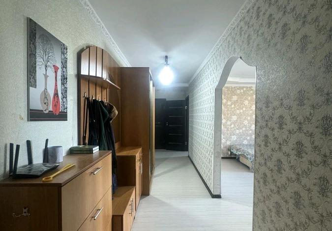 3-комнатная квартира, 80 м², 9/10 этаж, Мустафина