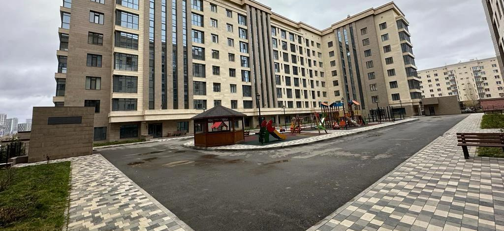 2-комнатная квартира, 87 м², 2 этаж, Туран