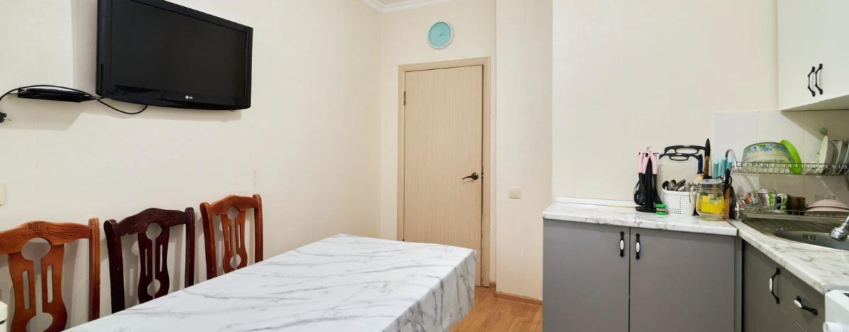 4-комнатная квартира, 100 м², 2/9 этаж, Молдагалиева 6