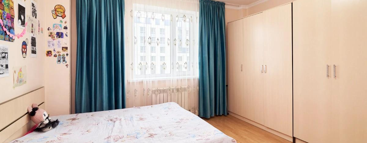 4-комнатная квартира, 100 м², 2/9 этаж, Молдагалиева 6