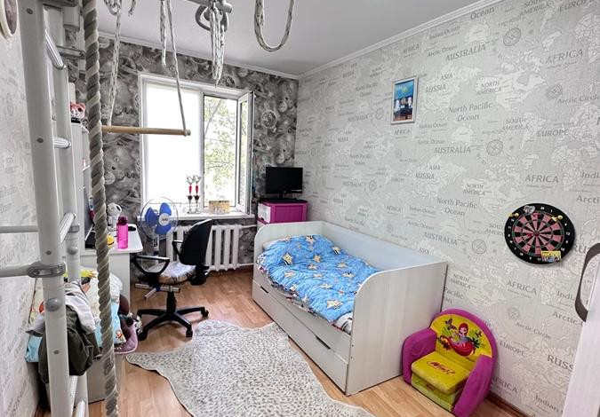 3-комнатная квартира, 64.2 м², 5/5 этаж, Желтоксан 27