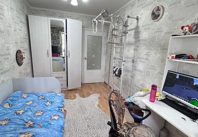 3-комнатная квартира, 64.2 м², 5/5 этаж, Желтоксан 27