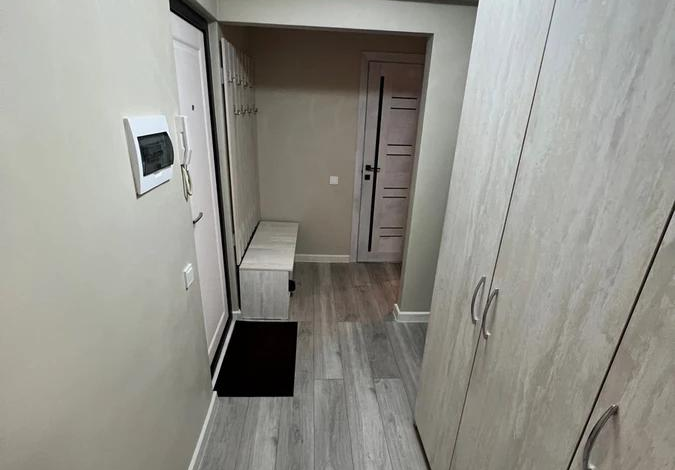 2-комнатная квартира, 55 м², 1/5 этаж, мкр Кемел (Первомайское), Жайсан 9 — Северное кольцо