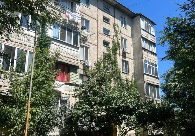 2-комнатная квартира, 55 м², 1/5 этаж, мкр Кемел (Первомайское), Жайсан 9 — Северное кольцо