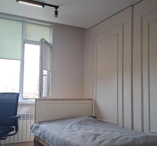 3-комнатная квартира, 80.5 м², 5/10 этаж, Жамбыла