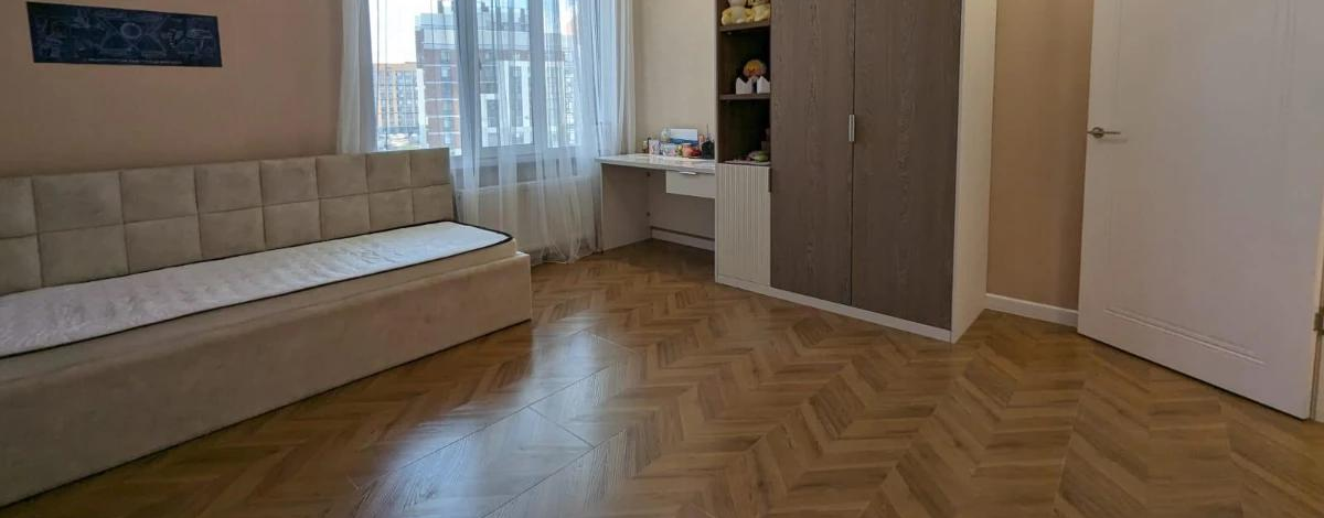 4-комнатная квартира, 125 м², 4/9 этаж, Кабанбай батыра 44/1