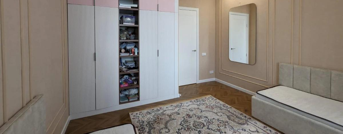 4-комнатная квартира, 125 м², 4/9 этаж, Кабанбай батыра 44/1