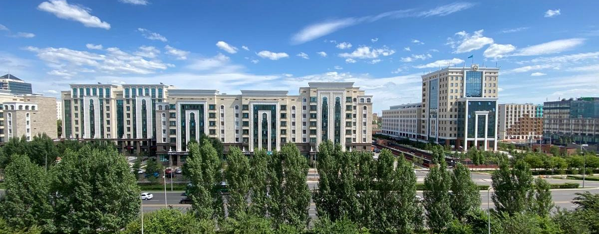 2-комнатная квартира, 105 м², 5/7 этаж, Орынбор 23