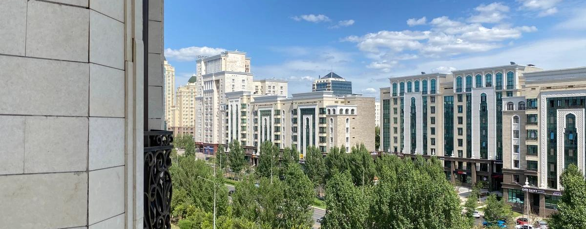 2-комнатная квартира, 105 м², 5/7 этаж, Орынбор 23