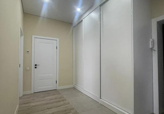 3-комнатная квартира · 86.2 м² · 3/4 этаж, Естая 94/2