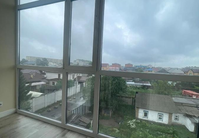 3-комнатная квартира · 86.2 м² · 3/4 этаж, Естая 94/2