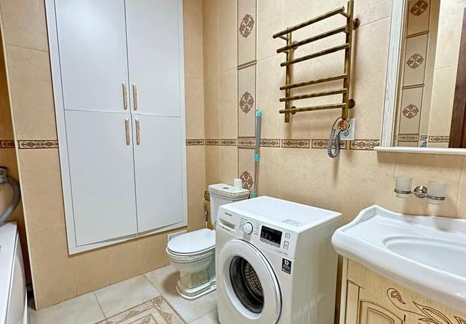3-комнатная квартира, 108 м², 2/9 этаж, Храпатый 17/1