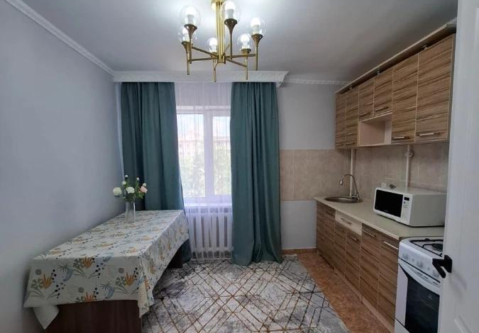 2-комнатная квартира, 63.4 м², 4/5 этаж, Республики 3