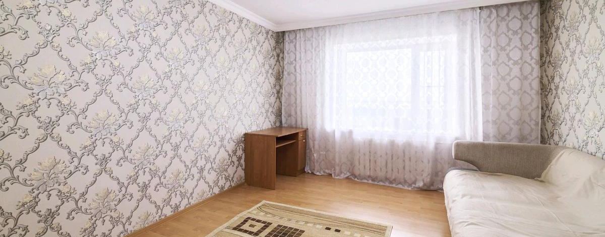 3-комнатная квартира, 72 м², 8/9 этаж, Мустафина 21/1-4