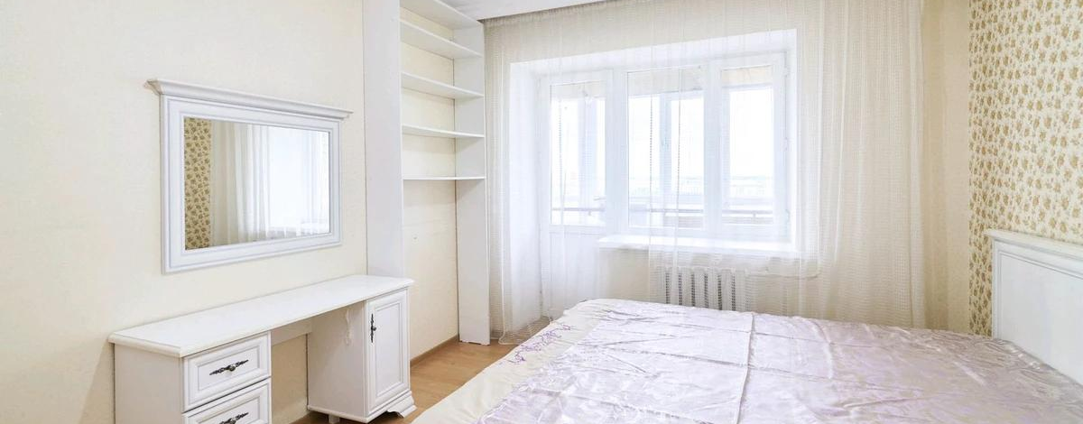 3-комнатная квартира, 72 м², 8/9 этаж, Мустафина 21/1-4